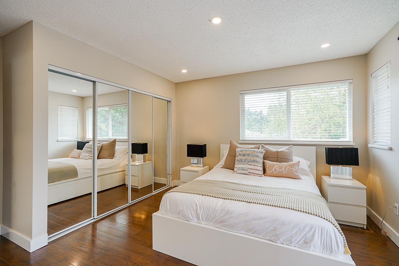 1288 Victoria Dr