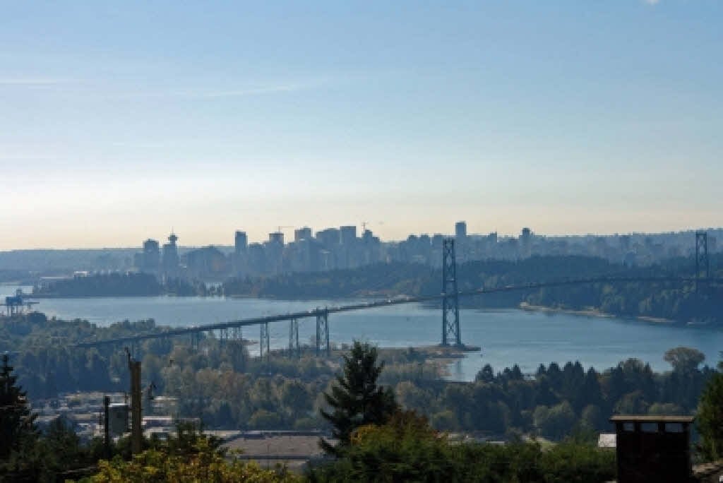 875 Aubeneau Cres