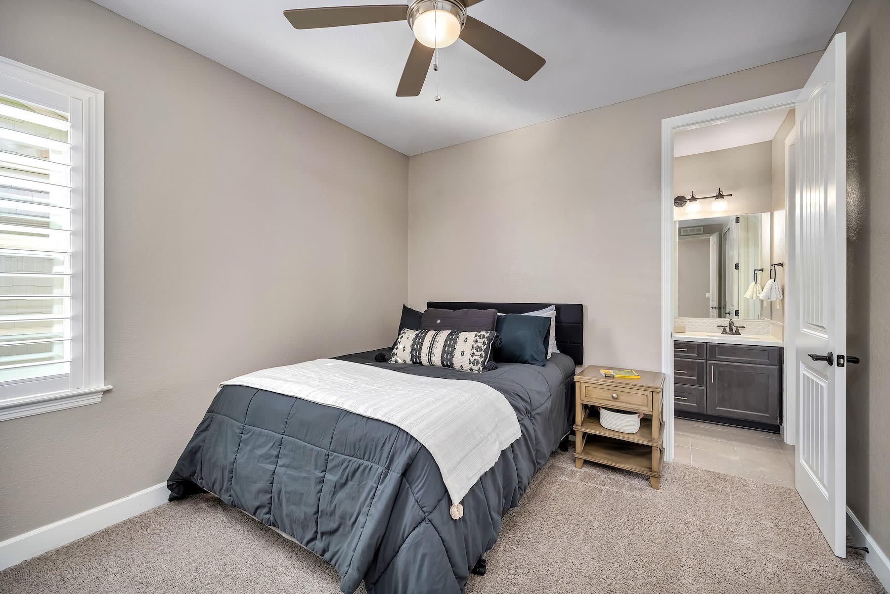 10565 Starglow Court