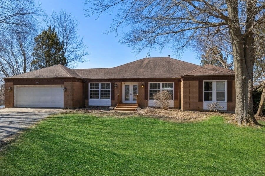 3001 Red Oak Dr