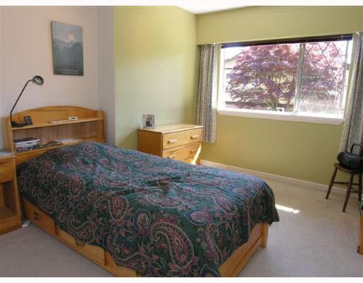138-3300 Capilano Rd
