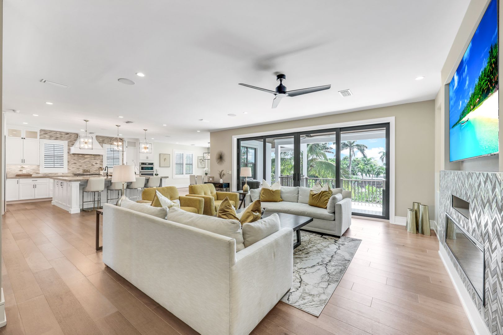 241 Willow Ave, Anna Maria, Florida, 34216