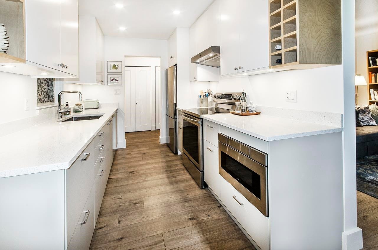 211-235 Keith Road, West Vancouver