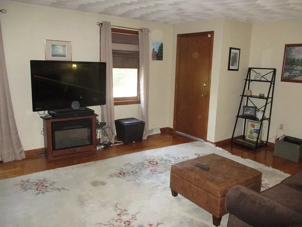 3 Harwich St #3