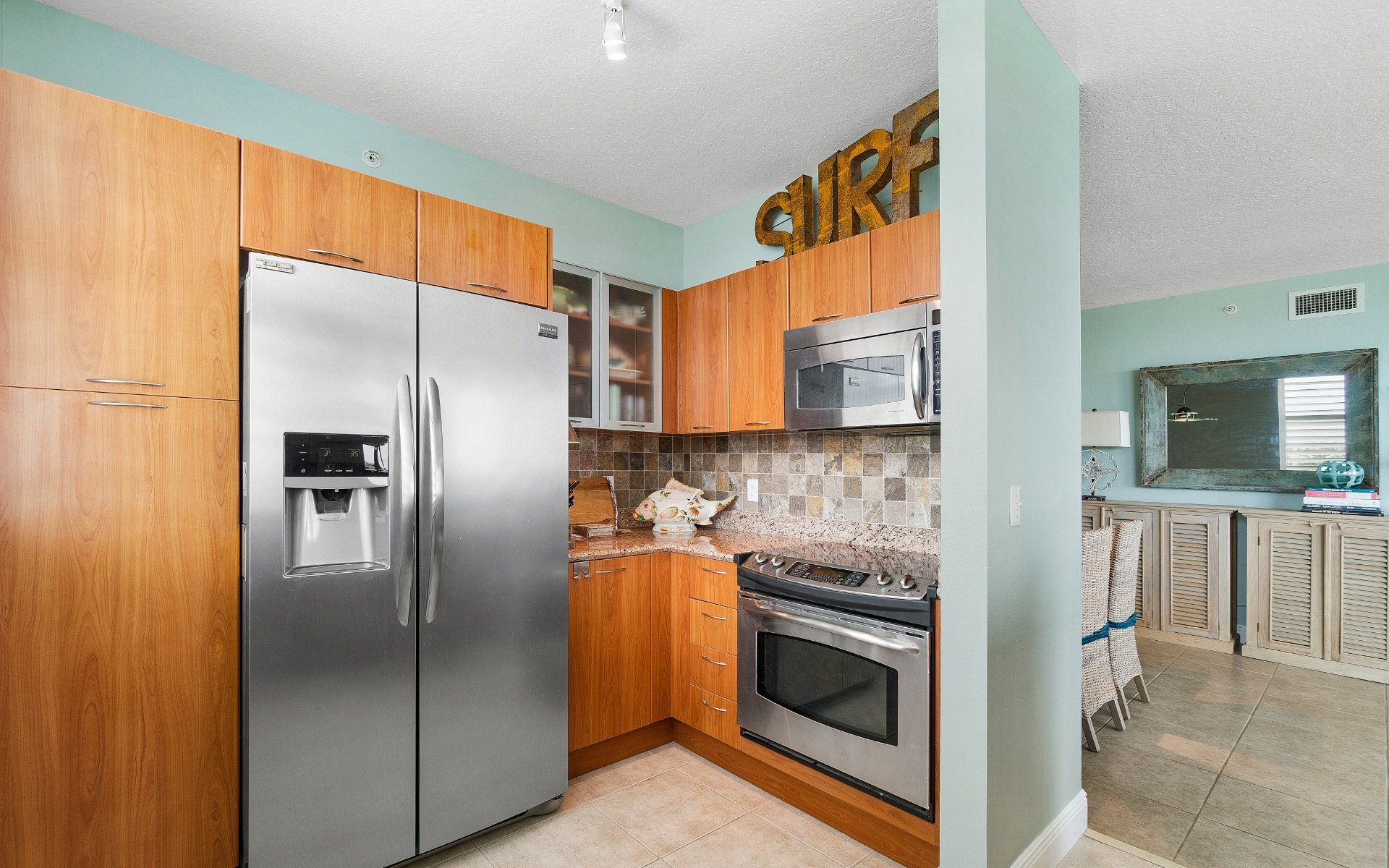 625 Casa Loma Blvd, #702