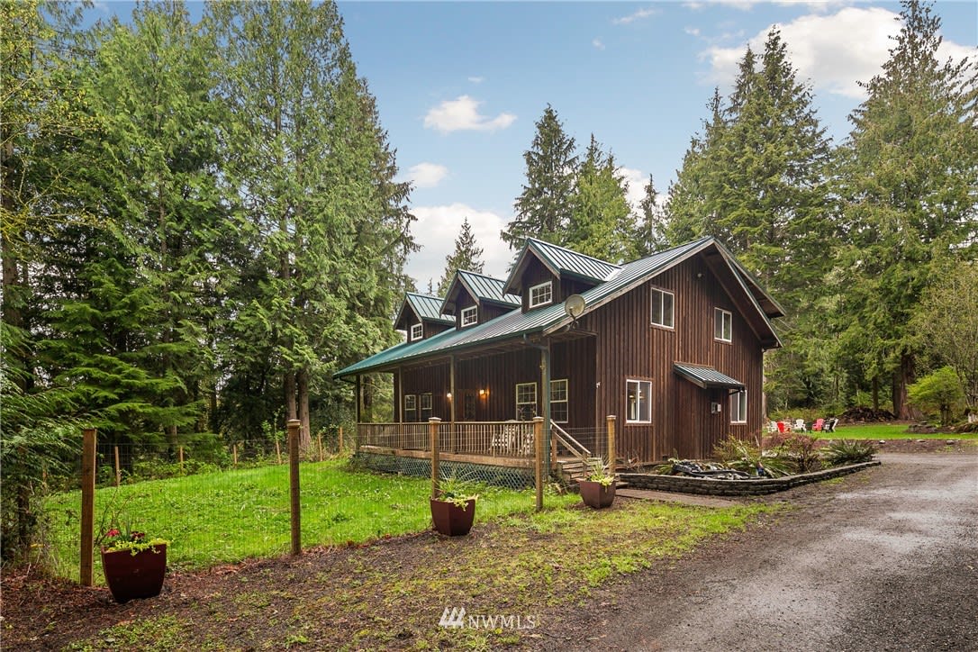 19415 Meadow Lake Road