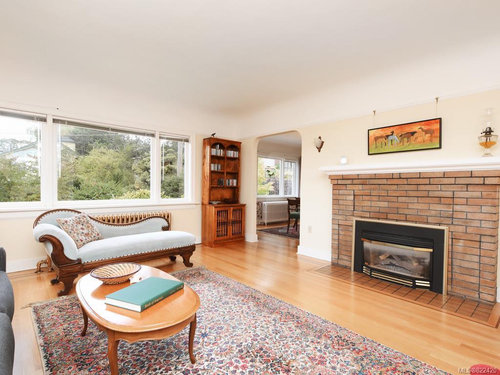 1329 Franklin Terr