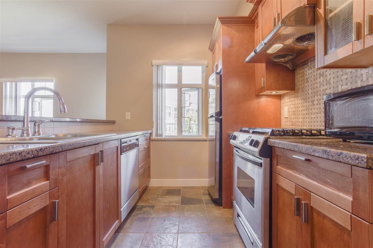 98-7388 Macpherson Ave