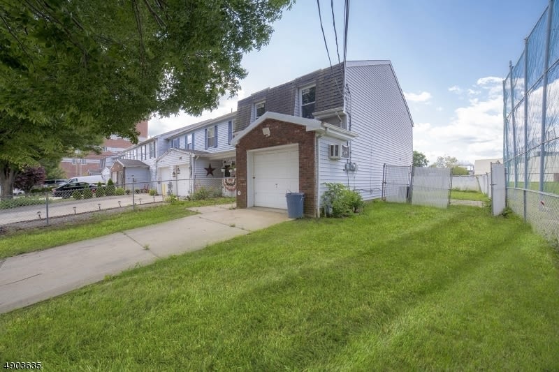 514 Clifton St