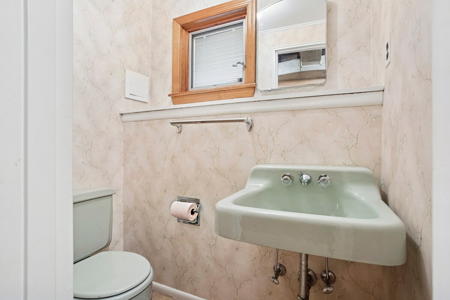 154-19 21st Avenue, Apt TOWNHOUSE