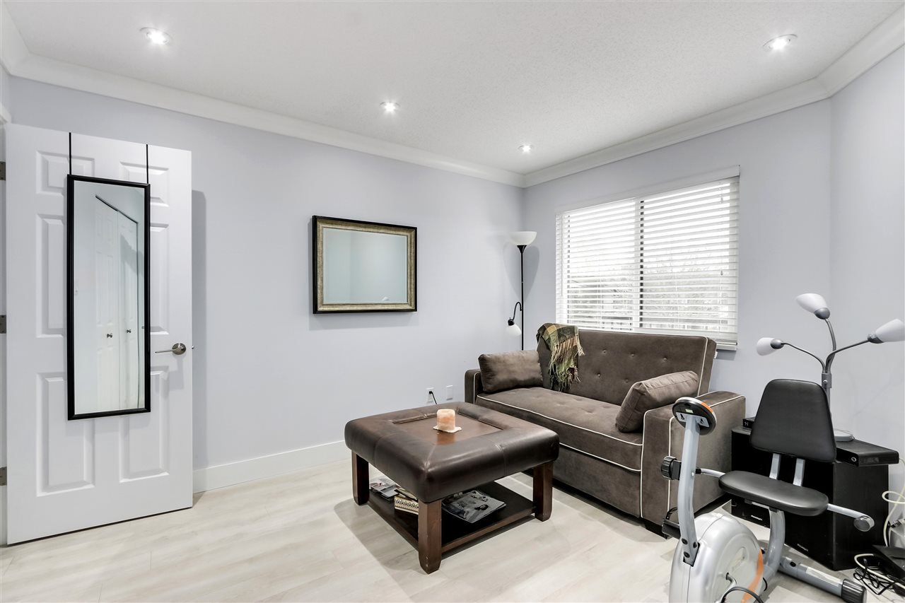 303-10160 Ryan Rd