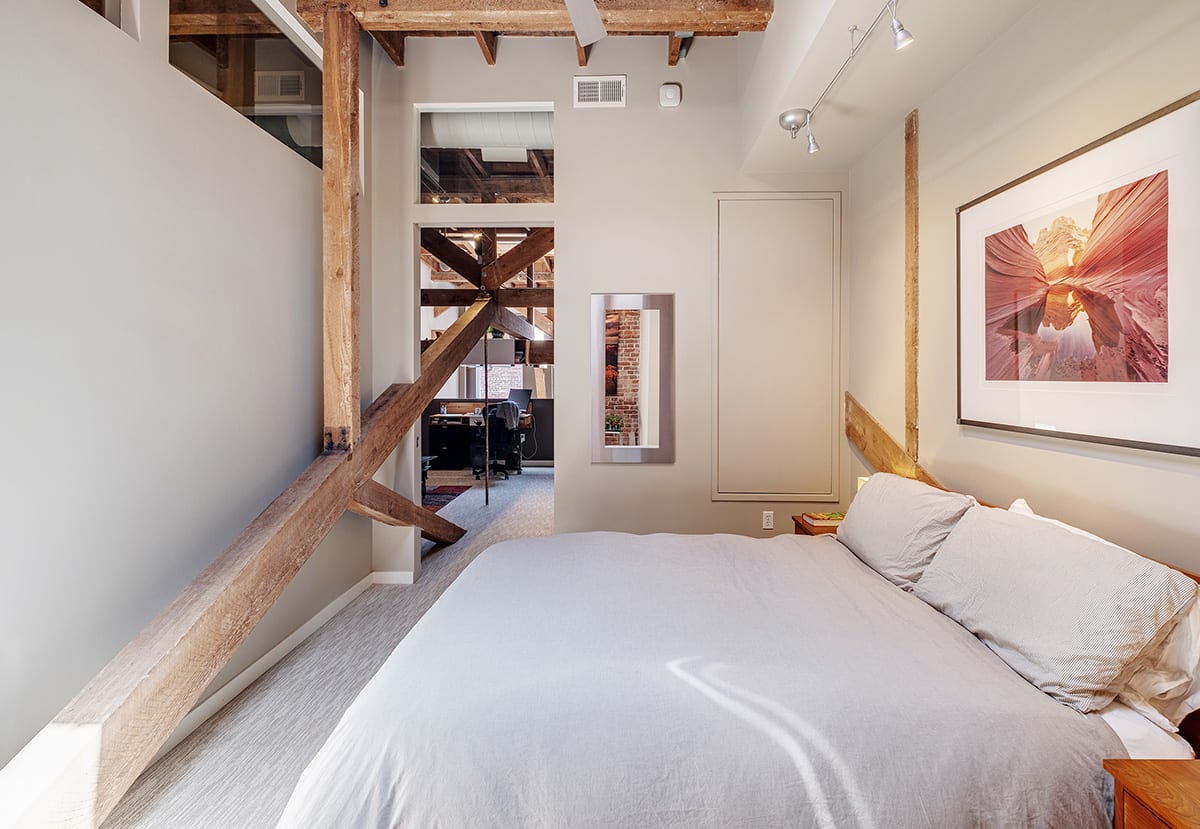 650 Delancey St., #311