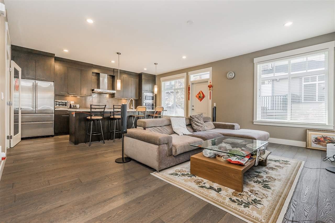 32-15977 26 Ave