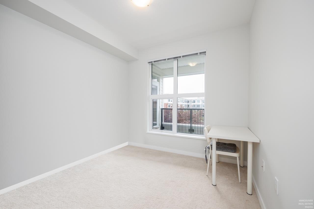 319-9551 Alexandra Rd