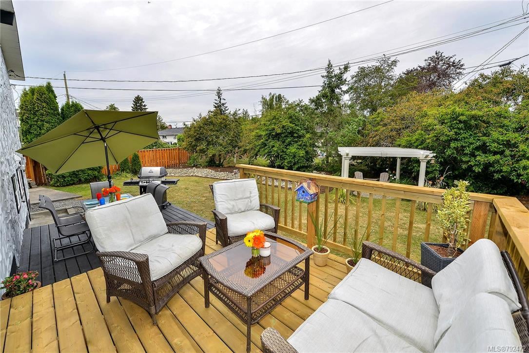 634 Roseridge Pl