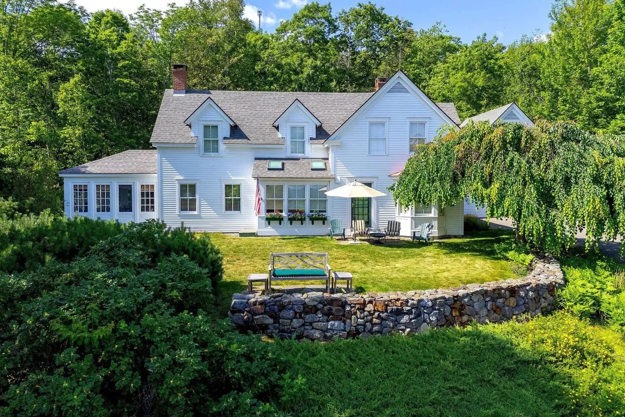 New Listing: 131 Mountain Road, Blue Hill, ME 04614 – $975,000