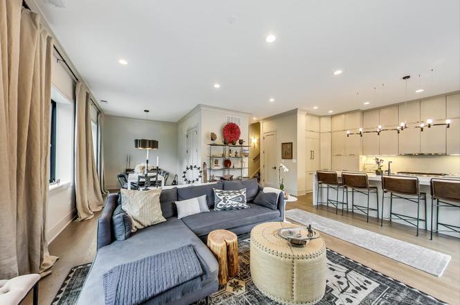 4802 N Bell Ave #203