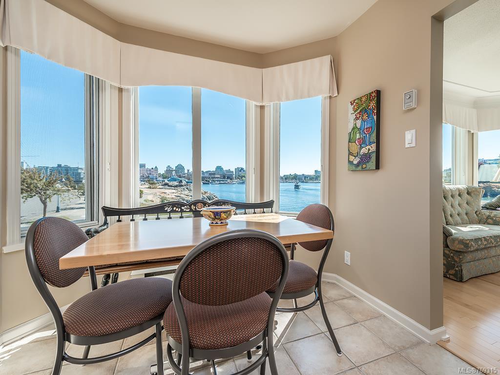 202-55 Songhees Rd