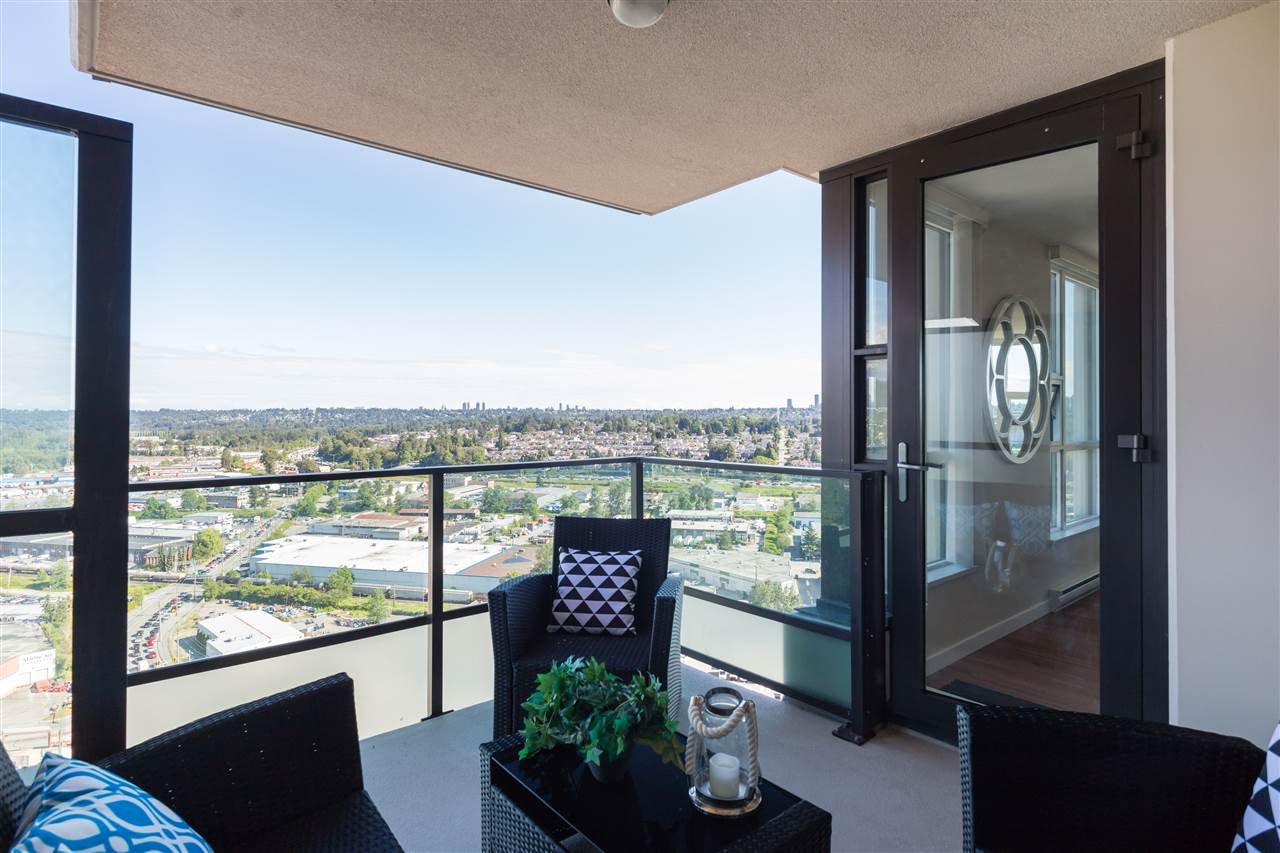 2401-2232 Douglas Rd