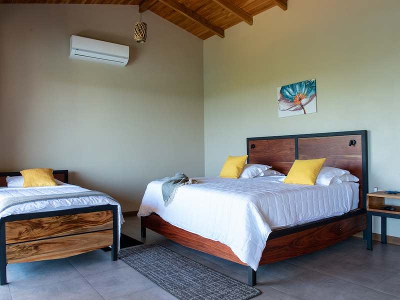  Casa MK, a stunning 5-bedroom Ocean View Home