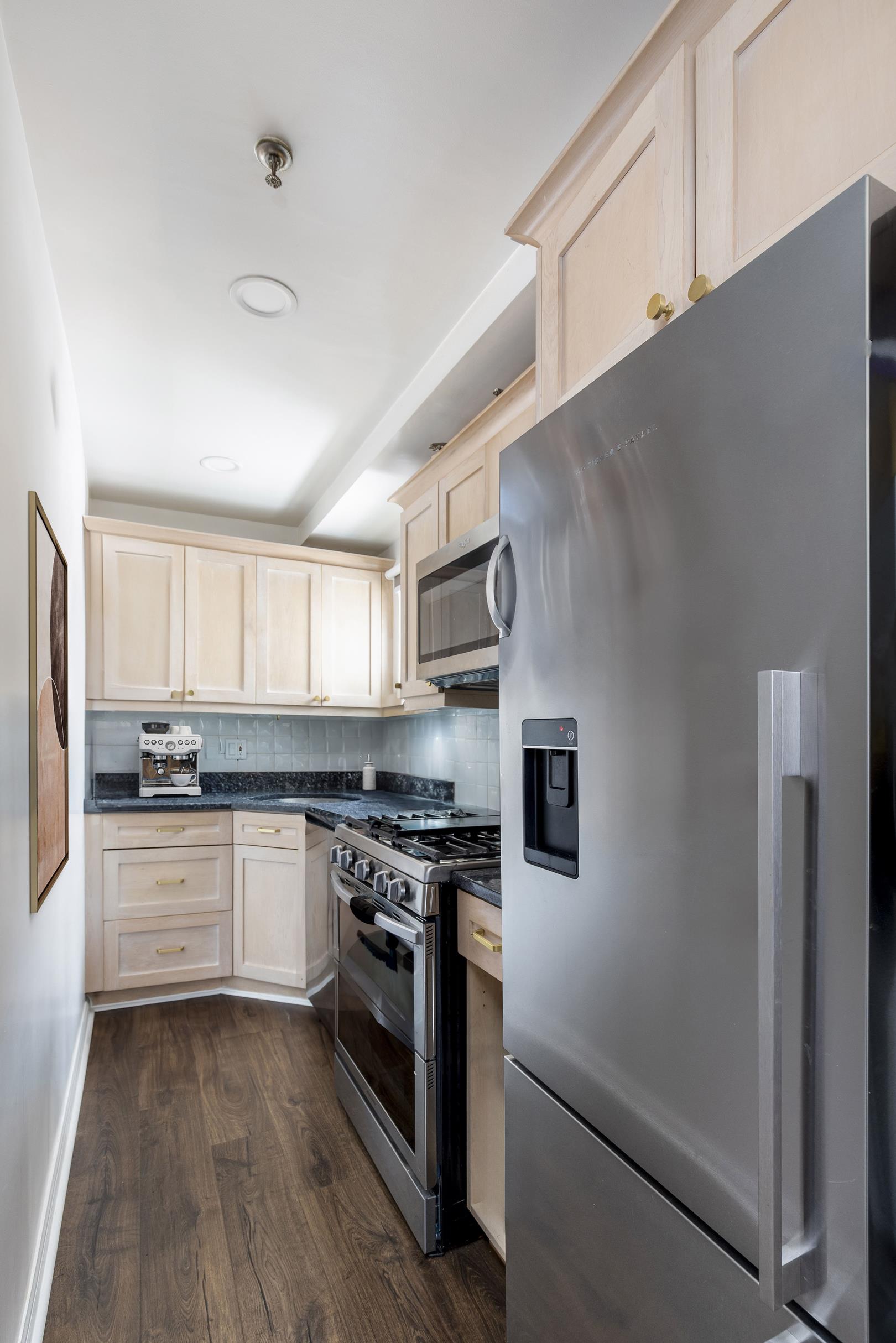 1724 Second Avenue, Apt 6-B