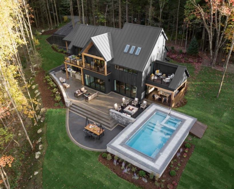The HGTV Luxe 2022 Dream Home Cabin