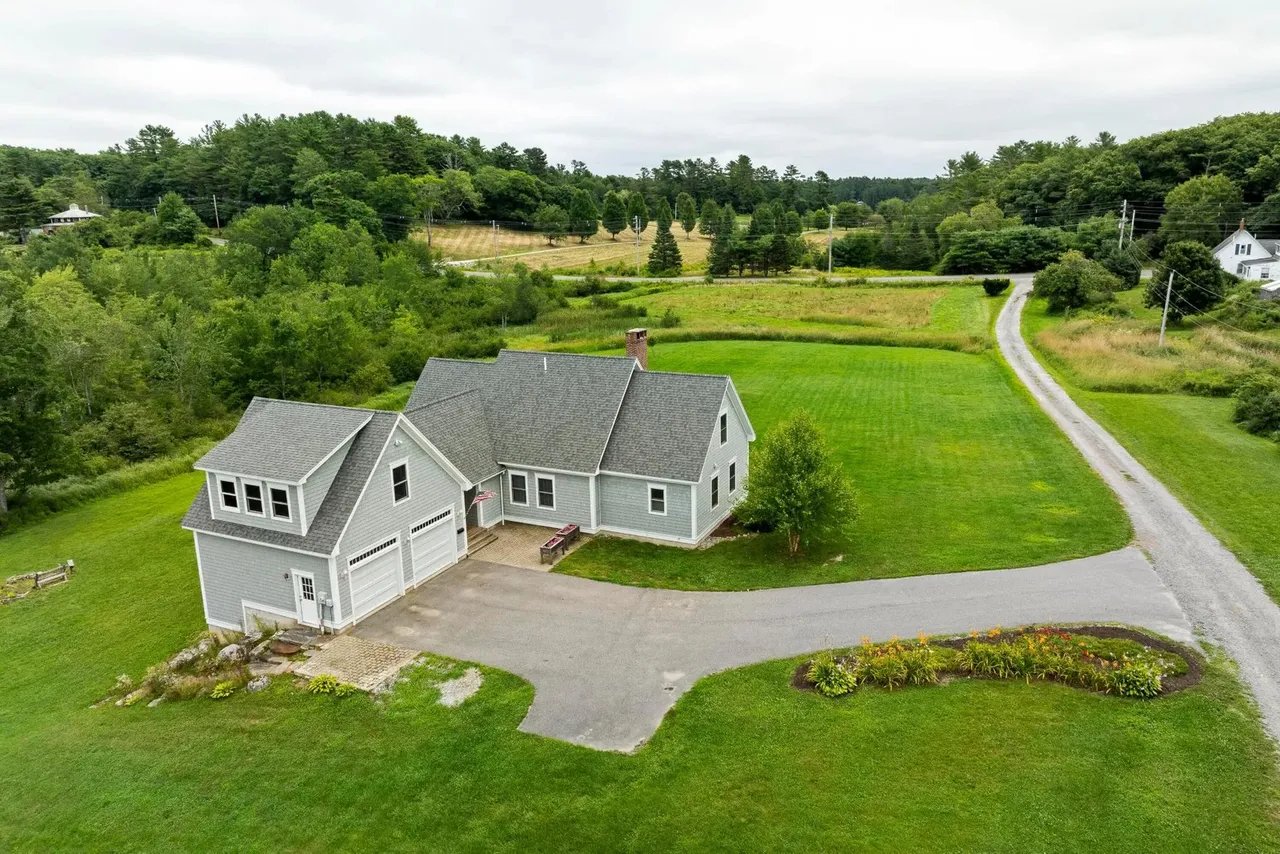 New Listing! 222 Pond Road, Newcastle, ME 04553 – $725,000