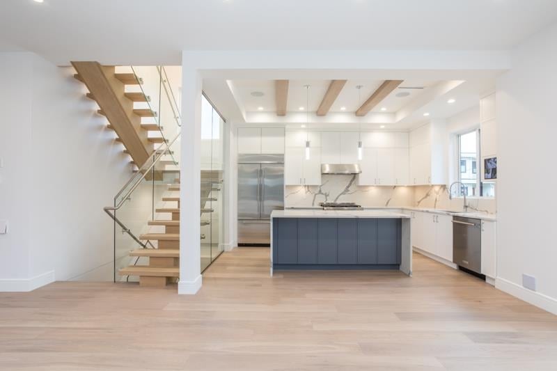 20 N Macdonald Avenue, Burnaby