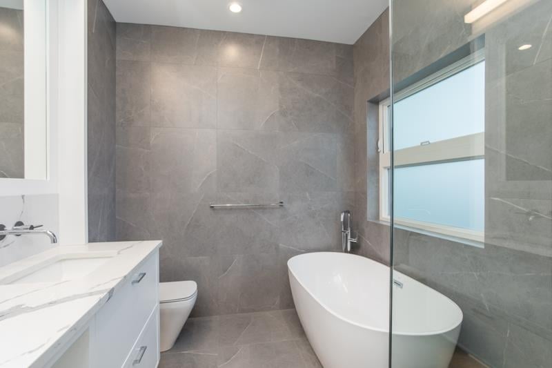 20 N Macdonald Avenue, Burnaby