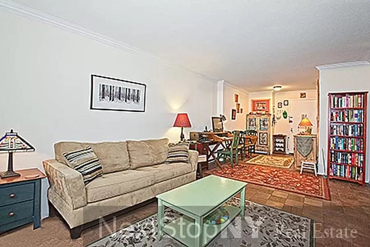 245 East 54th Street #12A