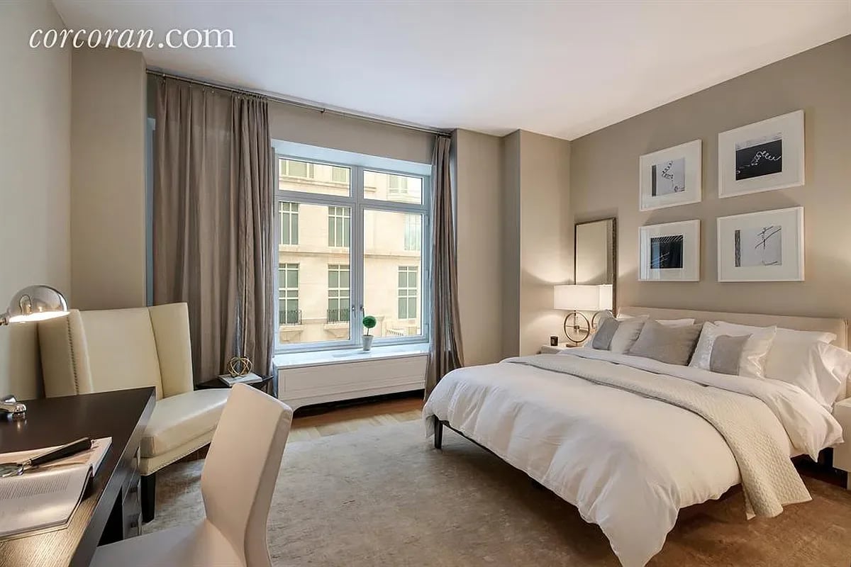 15 Central Park West: Unit 3C