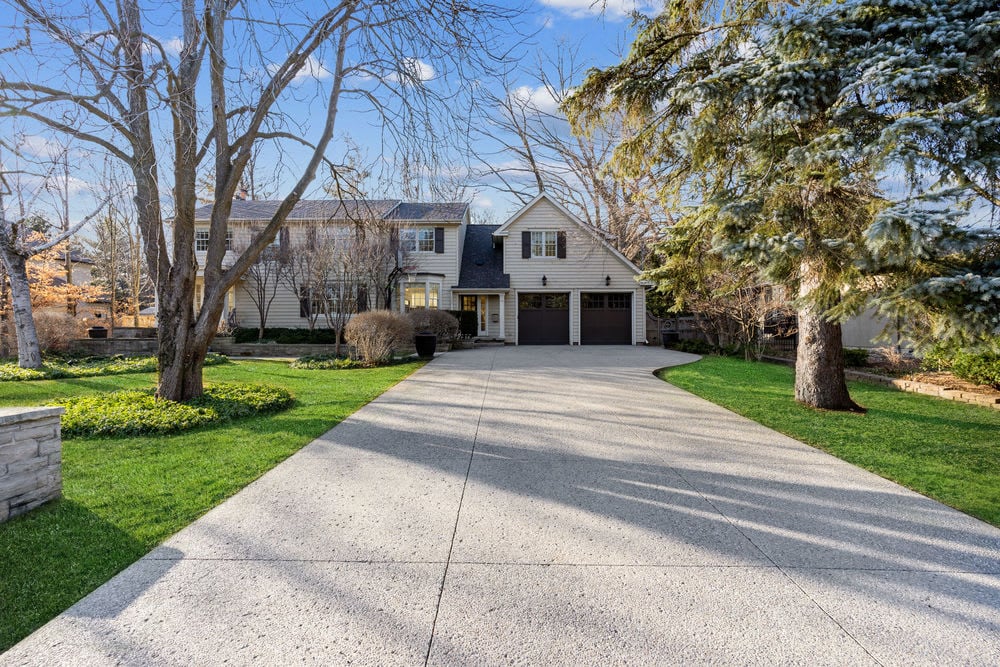 Timeless Gem in Southeast Oakville