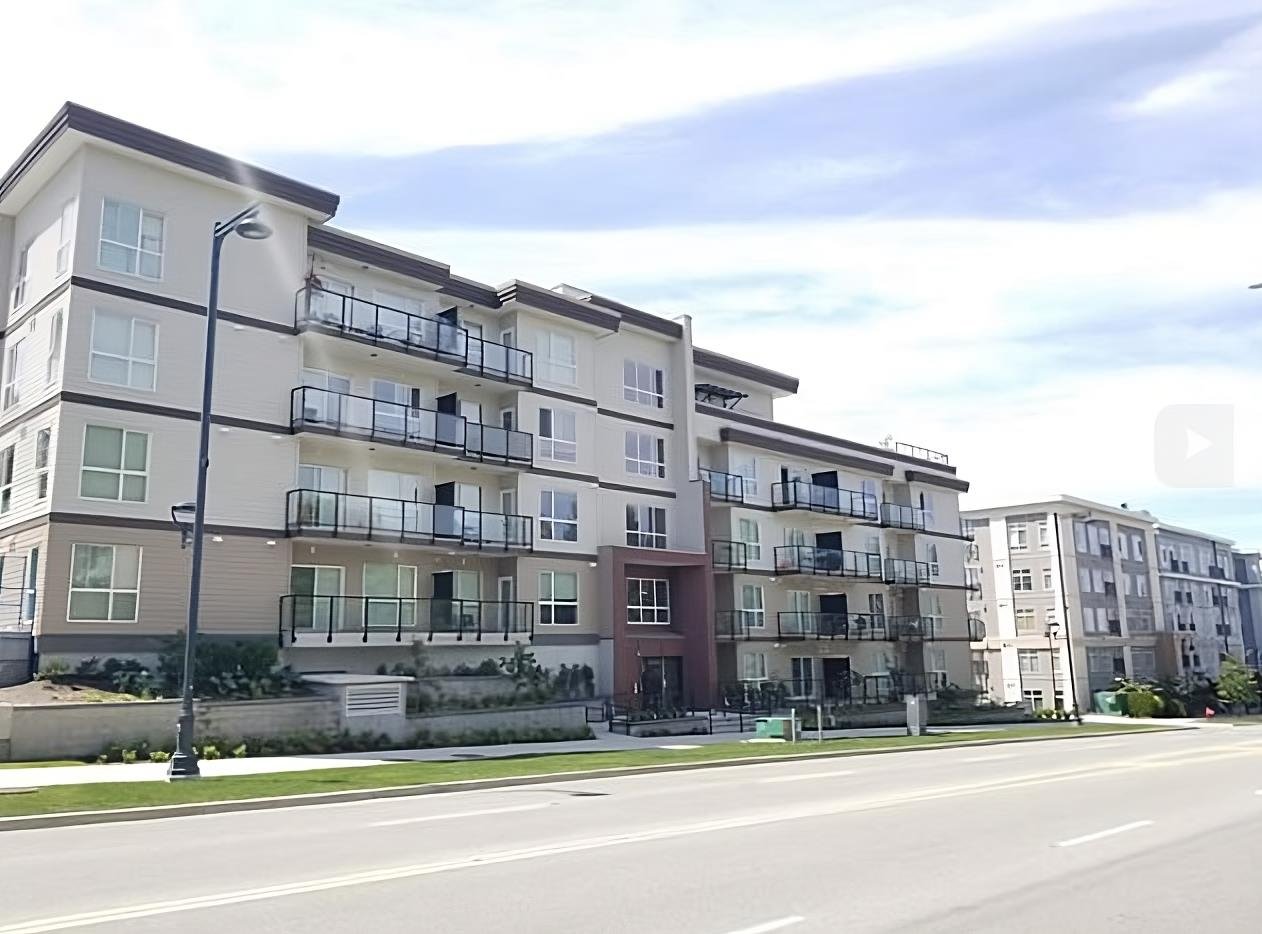 520-13768 108 Ave