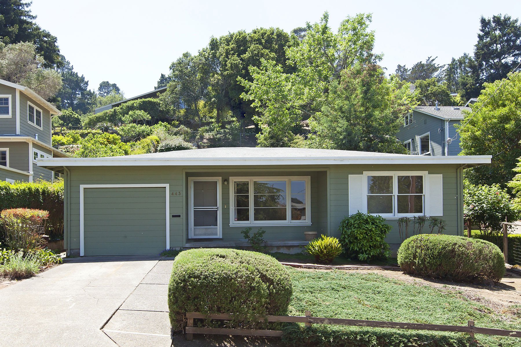 443 Oakdale Avenue