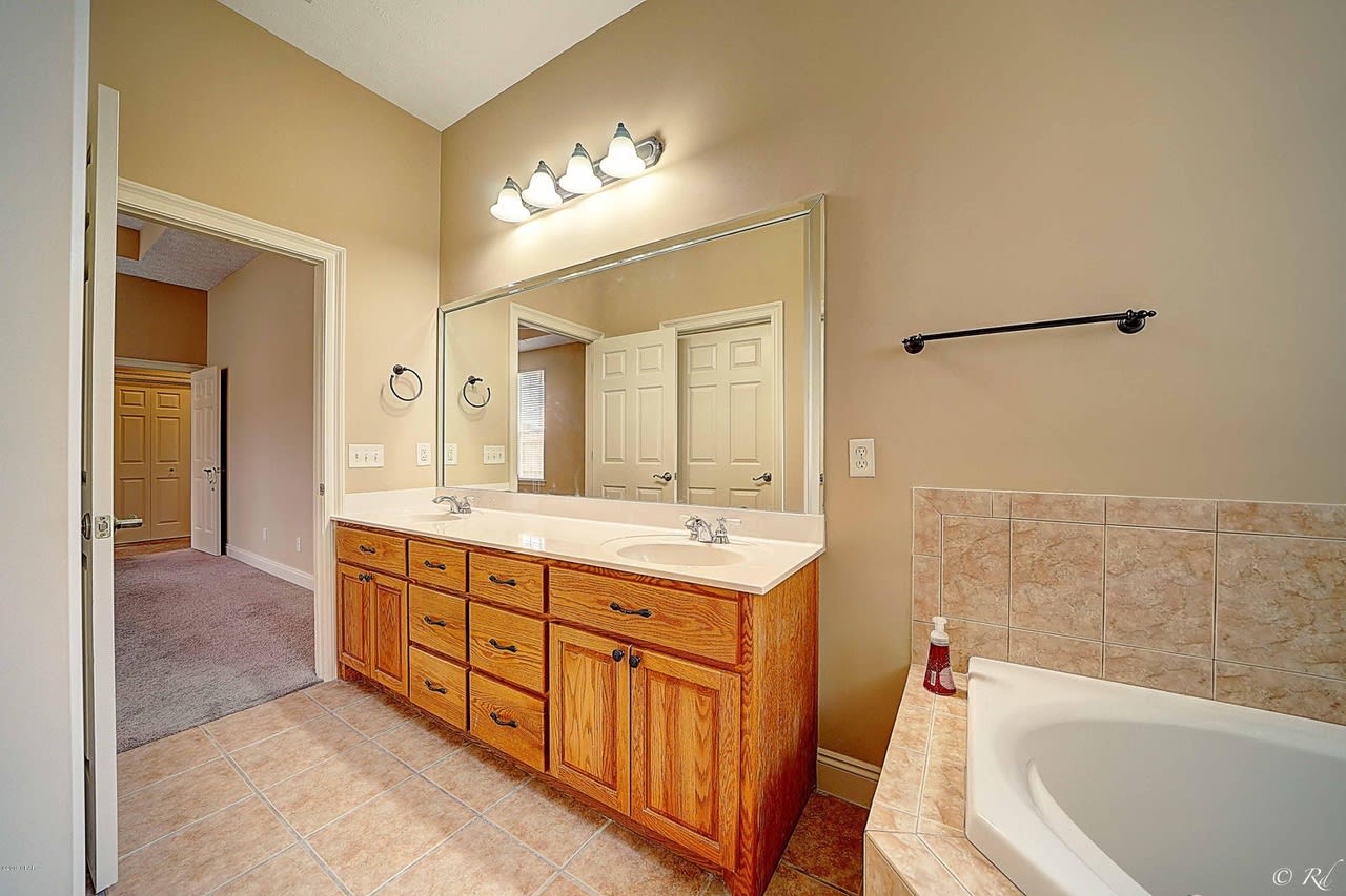 3506 Rosewood Circle