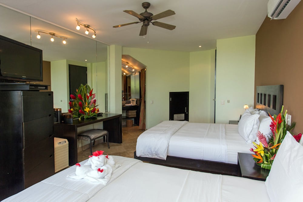 Ocean View Tulemar Villa, Manuel Antonio, Puntarenas