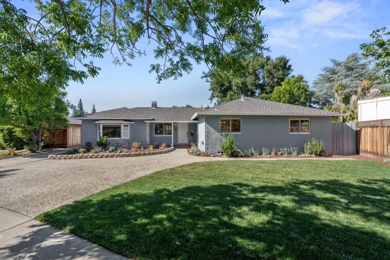 79 Catalpa Ln