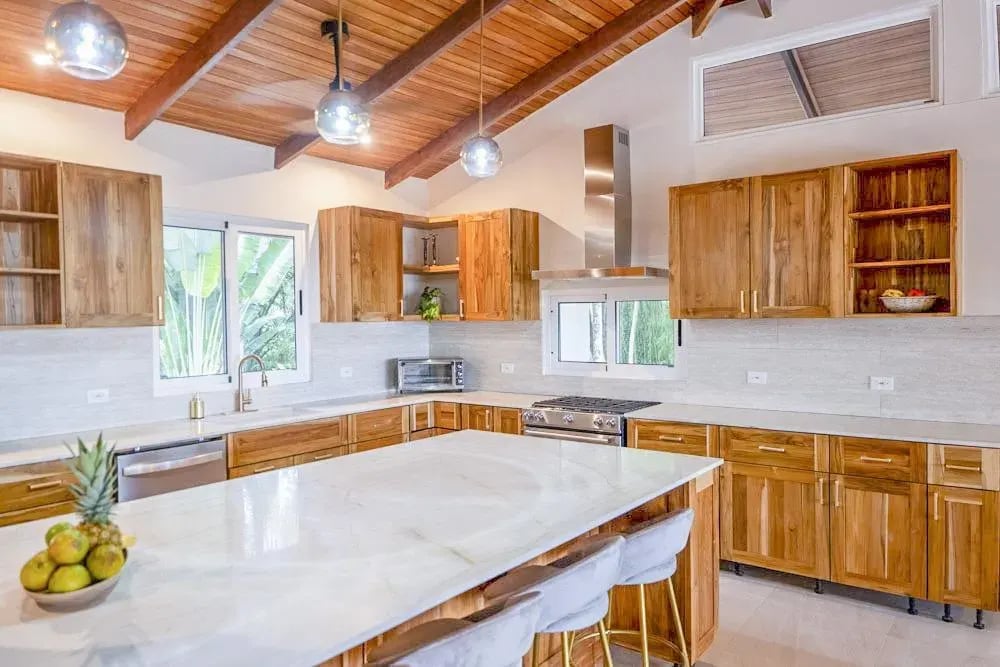 Casa Blanca: Luxury Oceanview 4 Bedroom Uvita Home