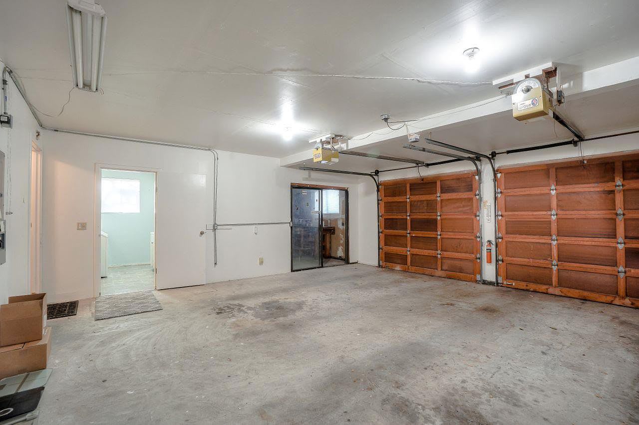23805 Fairfield Pl