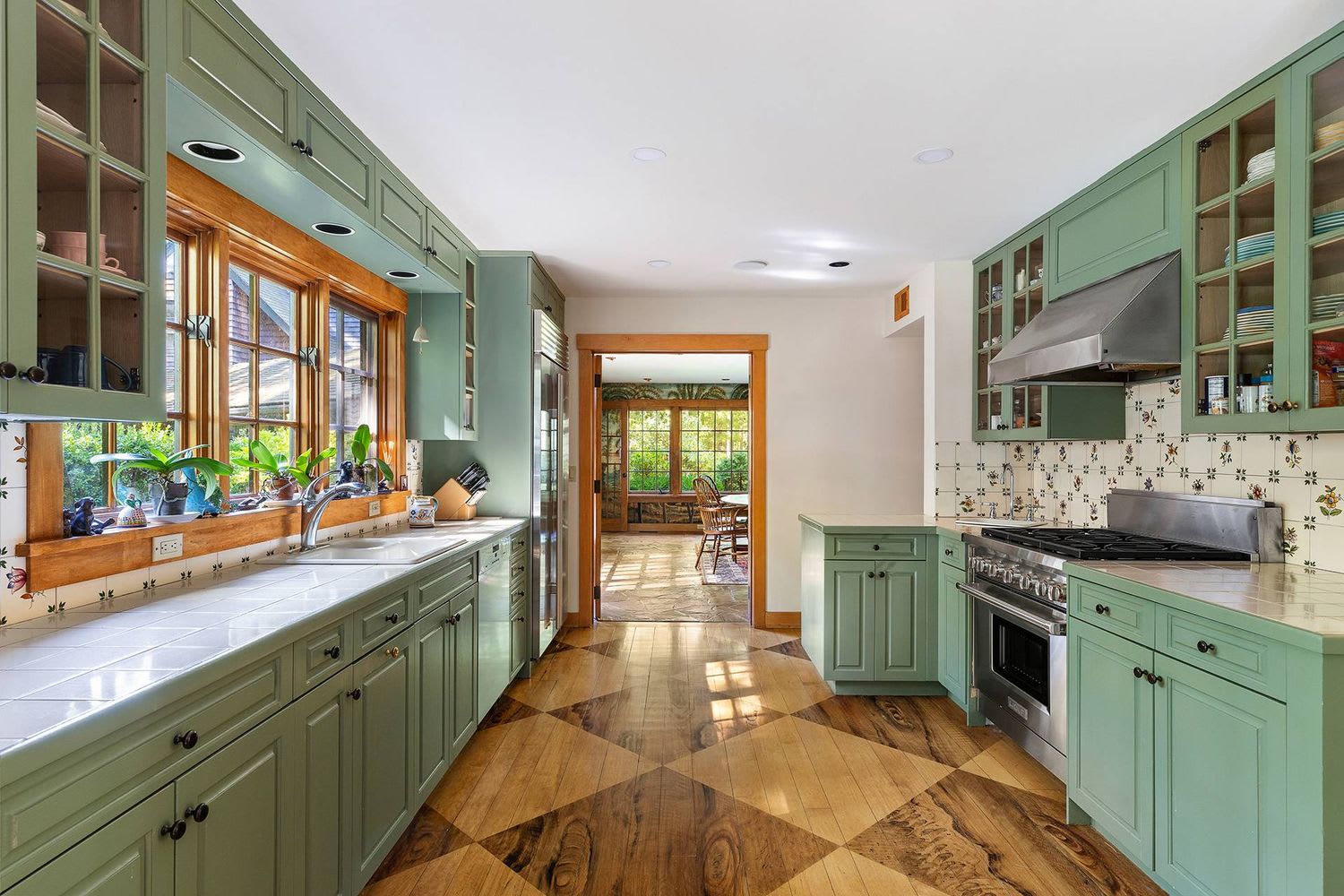 An Arts & Crafts Masterpiece in East Hampton