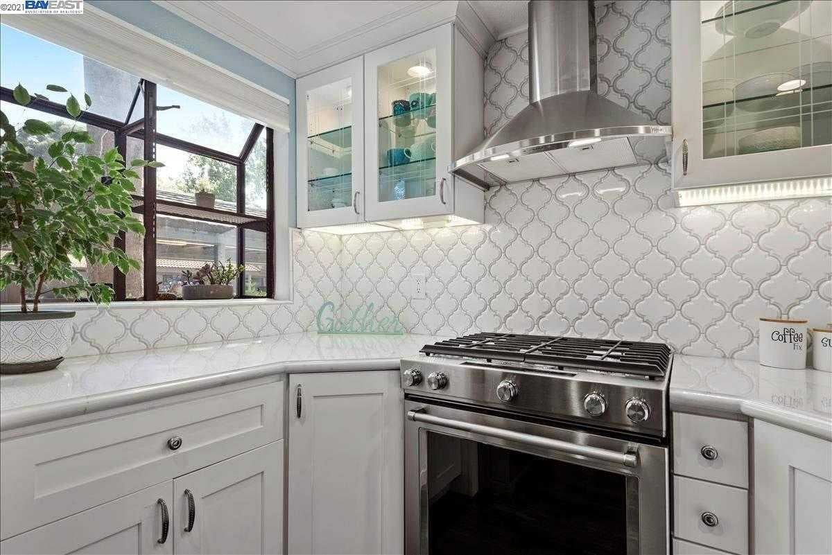 6124 Joaquin Murieta Ave Unit D