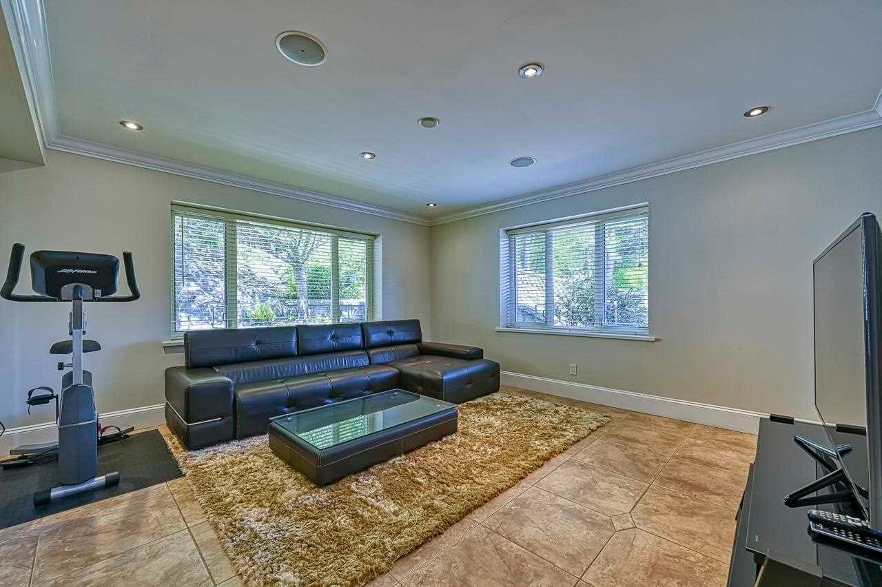 3436 Anne Macdonald Wy