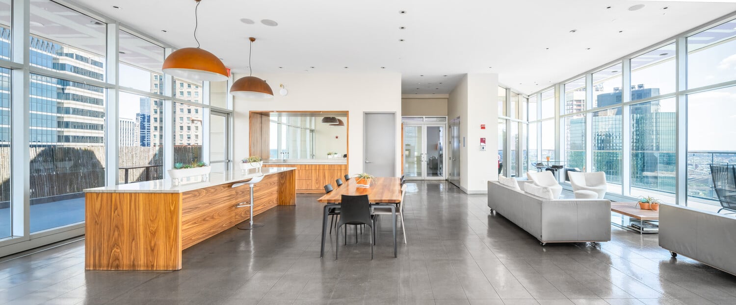 75 Wall Street, Apt 33Q