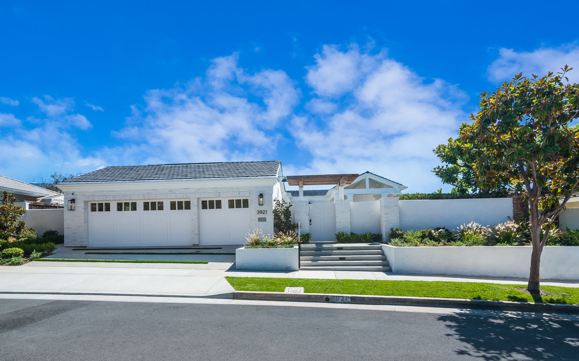 3921 Sandune Lane