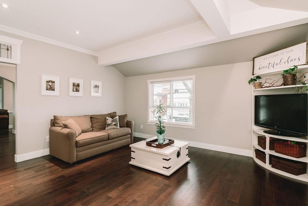 187 Star Cres