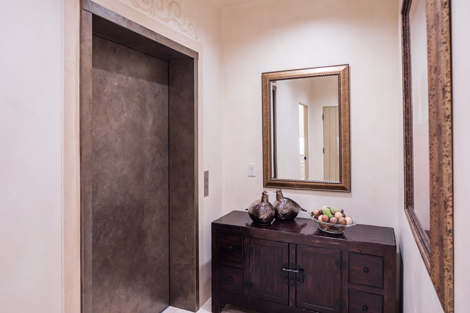 Downtown Carmel Luxury Condo - Dolores 3 SE of 7th # 1