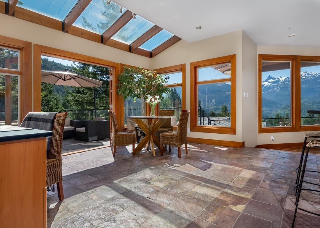 4-40781 Thunderbird Ridge
