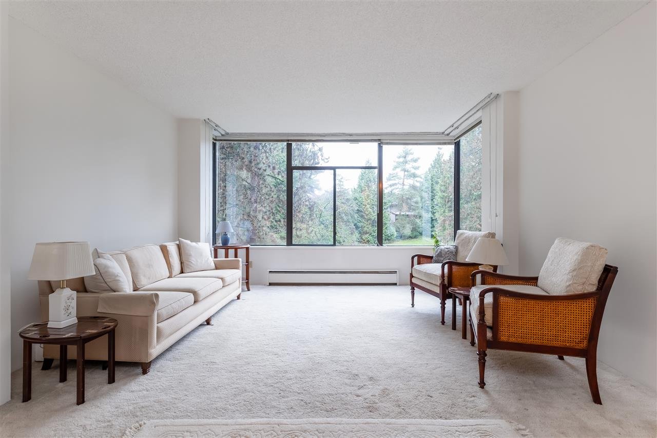 202-2101 Mcmullen Ave