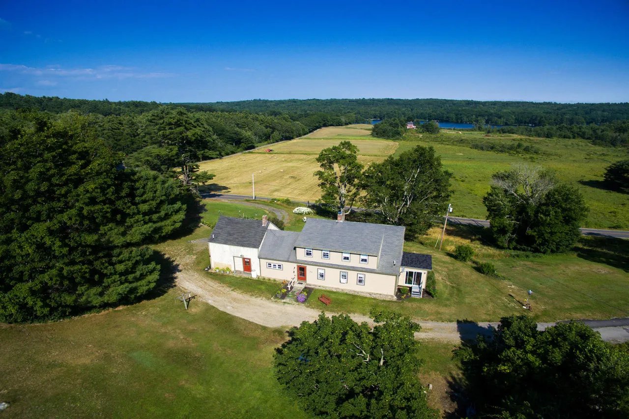 Home for Sale – 1505 Bunker Hill Road, Jefferson Maine