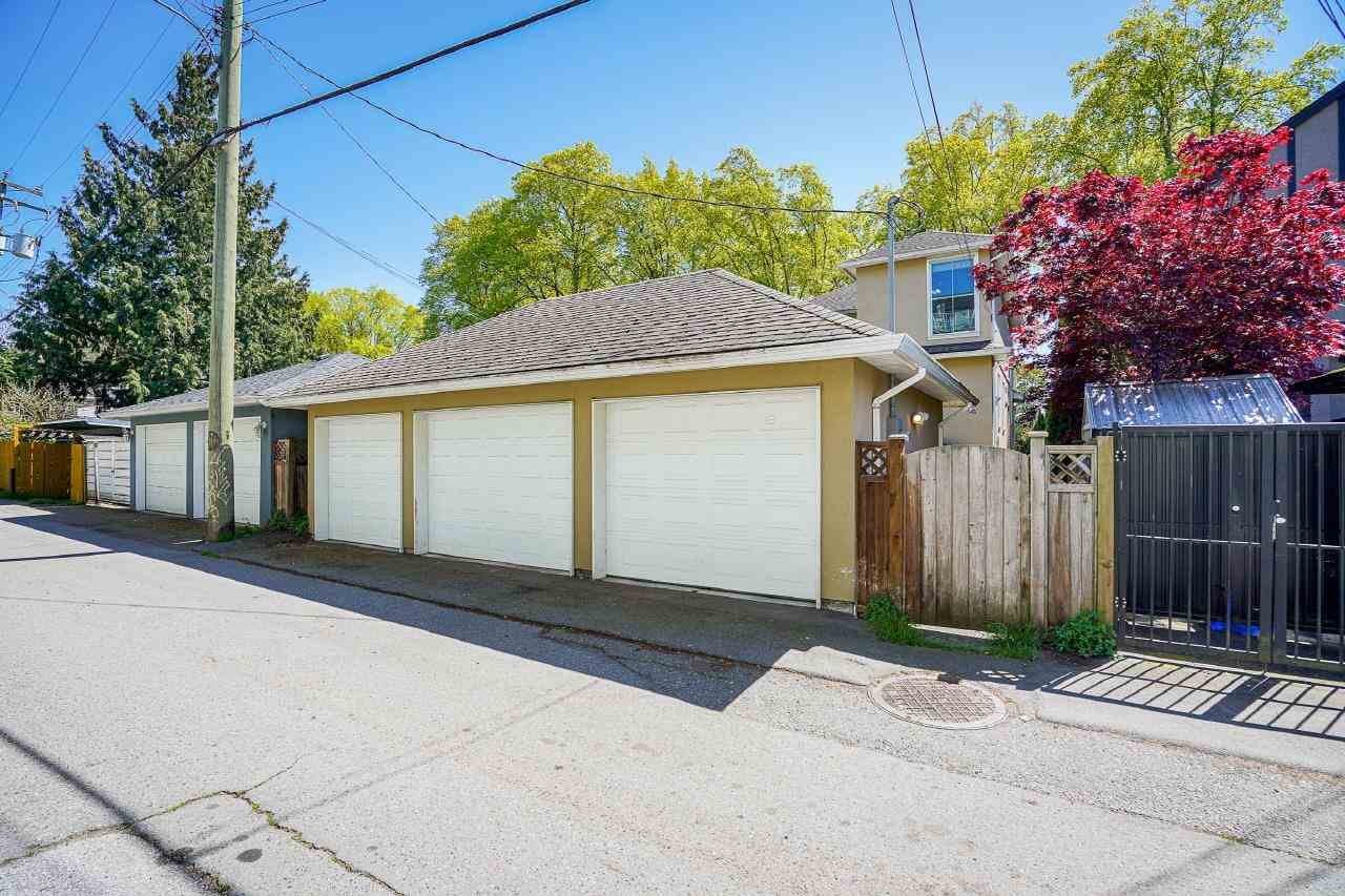3445 W 10th Ave